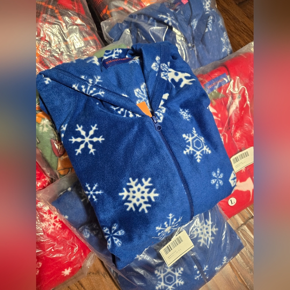 Blue Snowflake Fleece Blanket